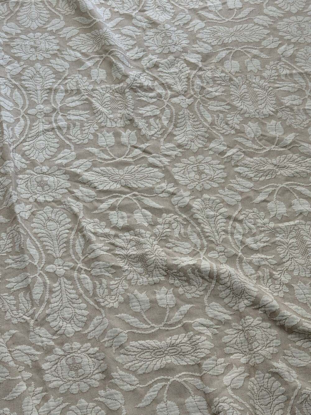 Bates By Maine Heritage Weavers Bedspread Cotton Beige Floral Fringe 116x118